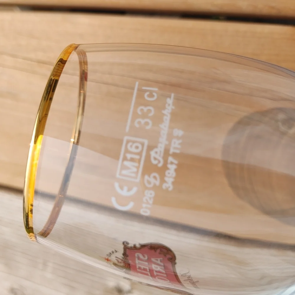 Gold Rimmed Glass Set - Picture 2 of 6